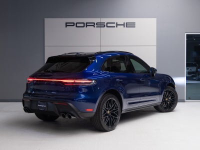 2026 Porsche Macan Macan GTS