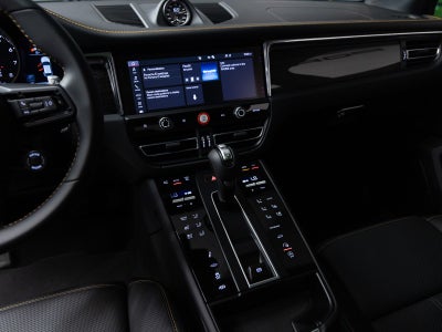 2026 Porsche Macan Macan GTS