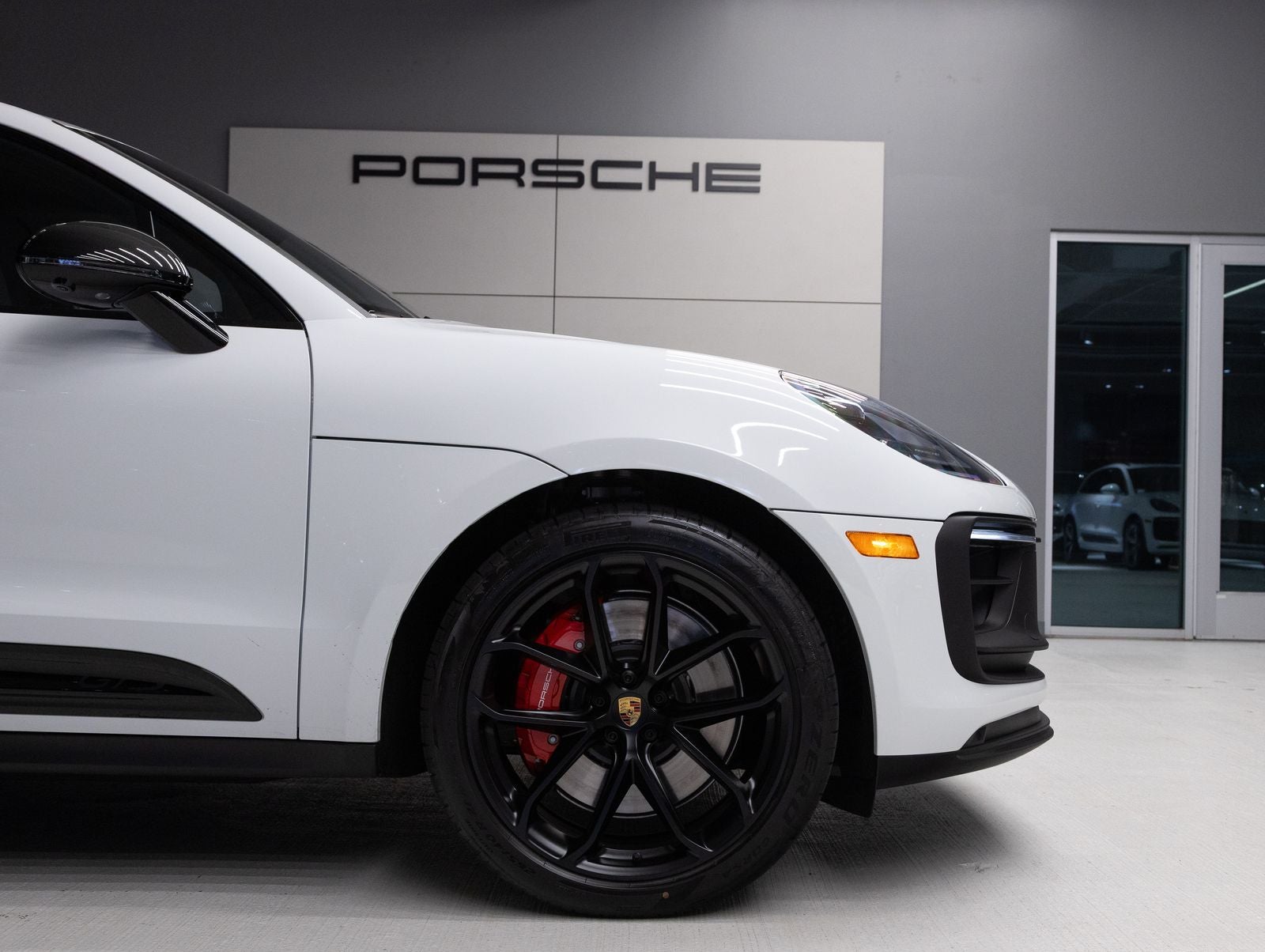 2026 Porsche Macan Macan GTS