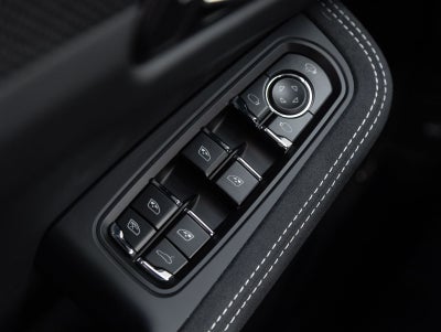 2026 Porsche Macan Macan GTS