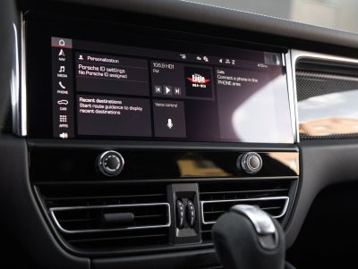 2026 Porsche Macan Macan GTS