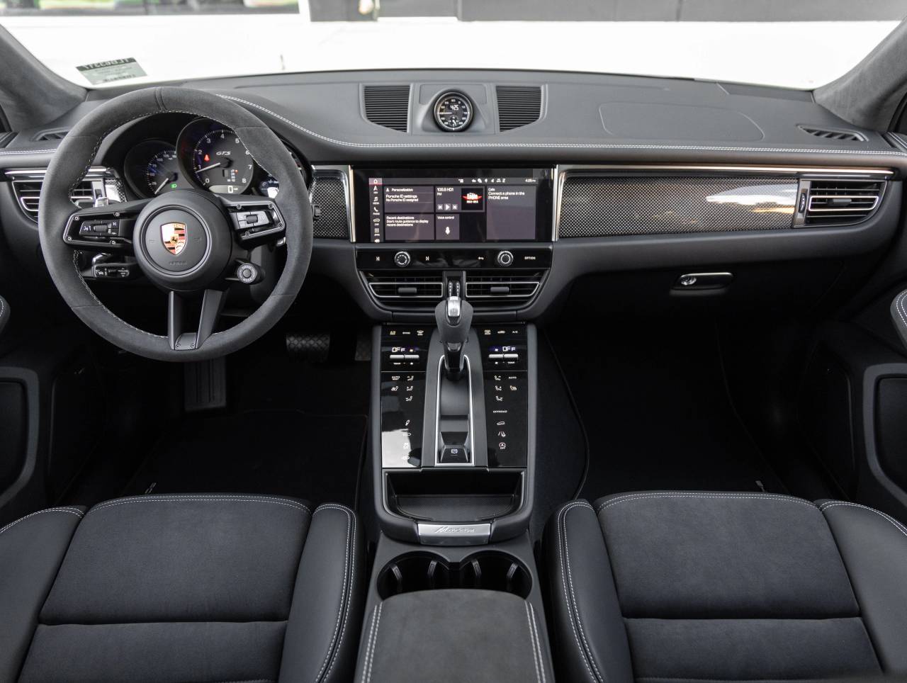 2026 Porsche Macan Macan GTS