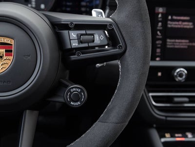 2026 Porsche Macan Macan GTS