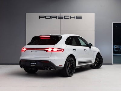 2026 Porsche Macan Macan GTS