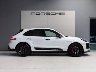 2026 Porsche Macan Macan GTS