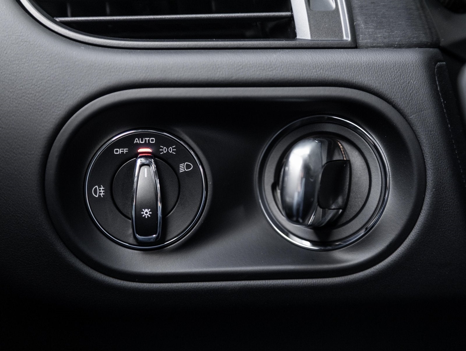 2026 Porsche Macan Macan GTS