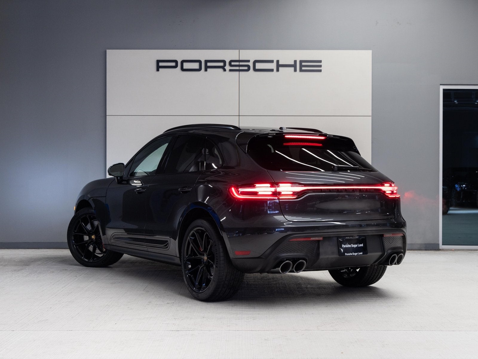 2026 Porsche Macan Macan GTS
