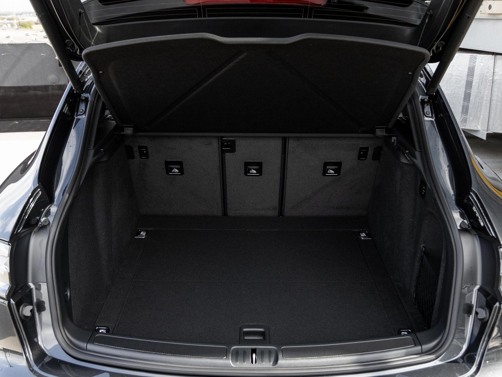 2026 Porsche Macan Macan GTS