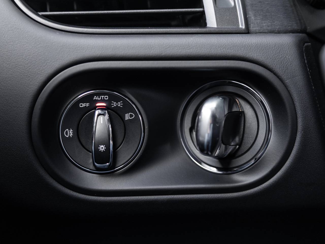 2026 Porsche Macan Macan GTS