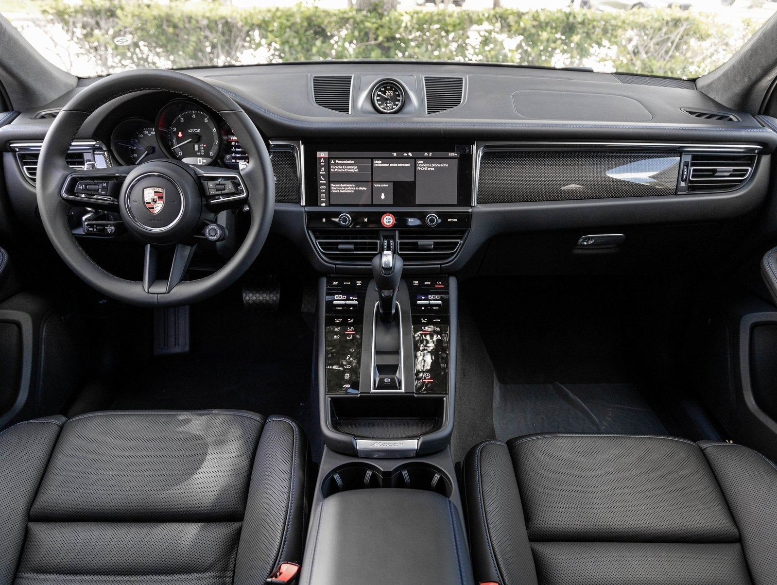 2026 Porsche Macan Macan GTS