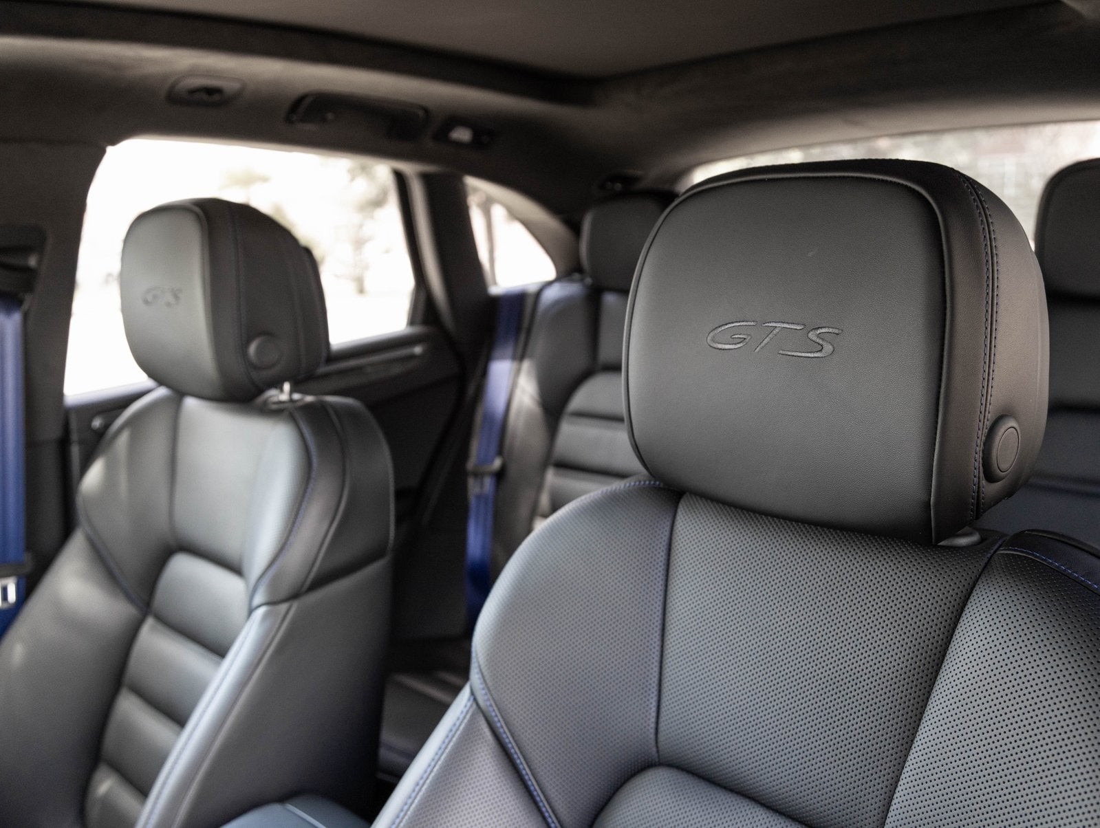 2026 Porsche Macan Macan GTS