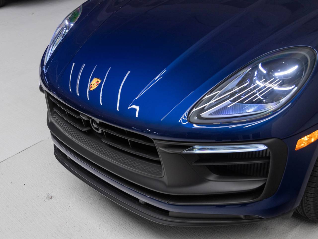 2026 Porsche Macan Macan GTS