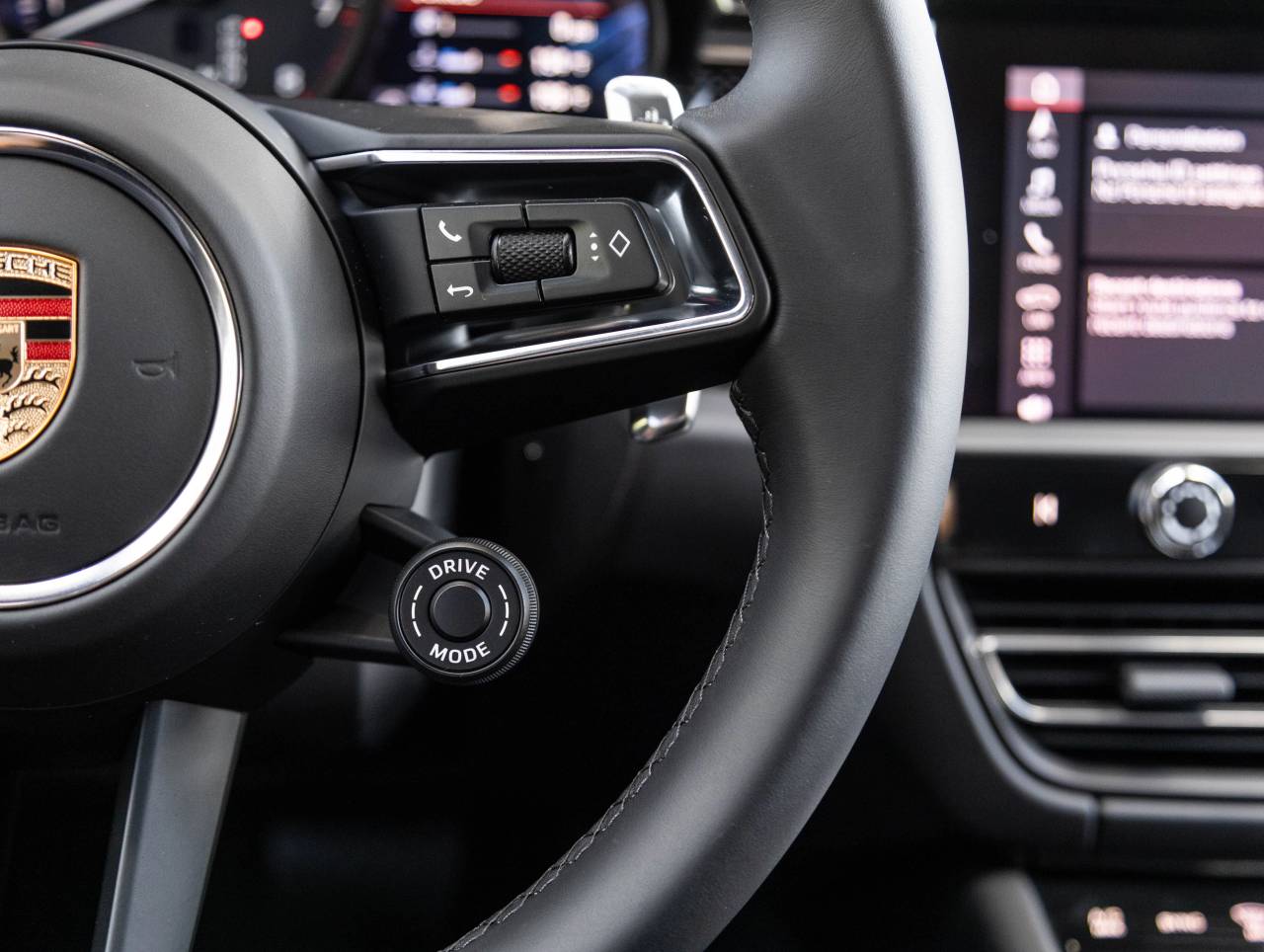 2026 Porsche Macan Macan GTS