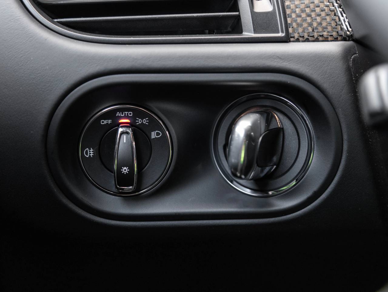 2026 Porsche Macan Macan GTS