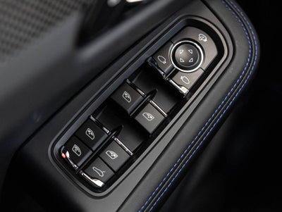 2026 Porsche Macan Macan GTS