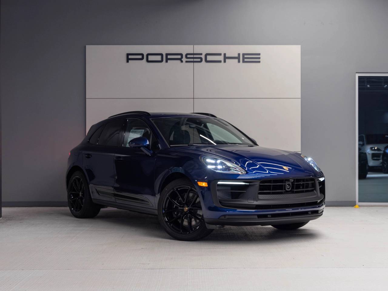 2026 Porsche Macan Macan GTS