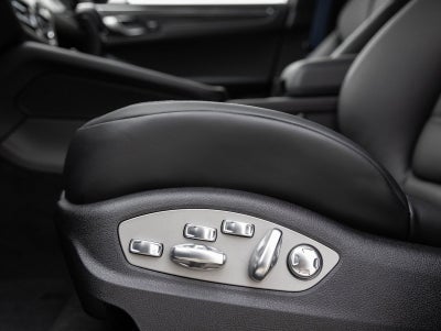 2026 Porsche Macan Macan GTS