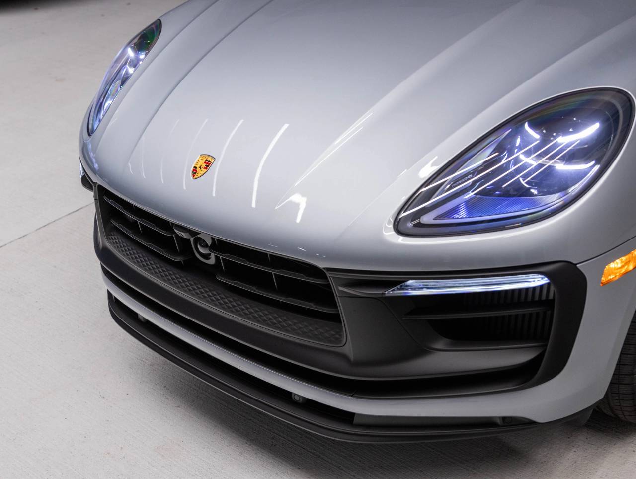 2026 Porsche Macan Macan GTS