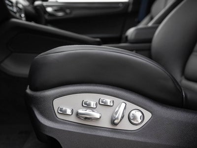 2026 Porsche Macan Macan GTS