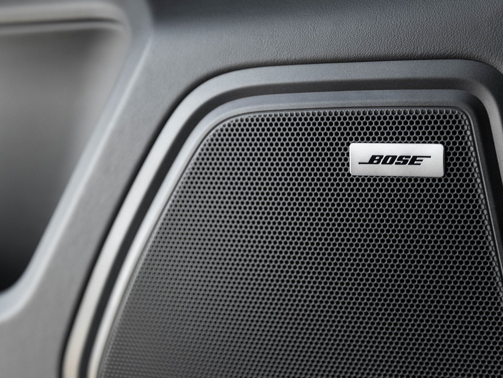 2026 Porsche Macan Macan GTS