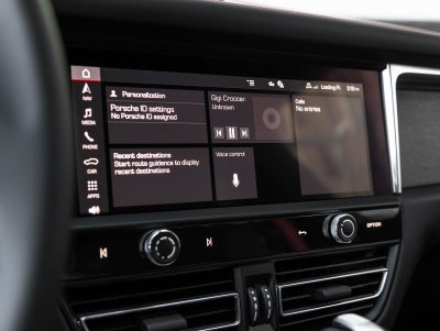 2026 Porsche Macan Macan GTS