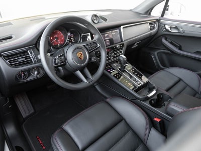 2026 Porsche Macan Macan GTS