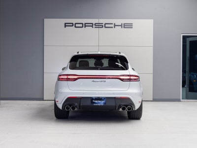 2026 Porsche Macan Macan GTS