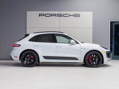 2026 Porsche Macan Macan GTS