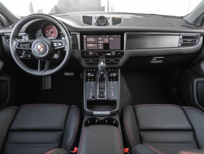 2026 Porsche Macan Macan GTS