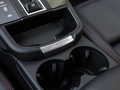 2026 Porsche Macan Macan GTS