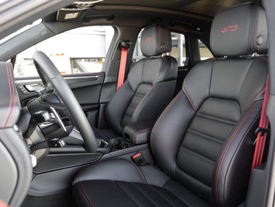 2026 Porsche Macan Macan GTS