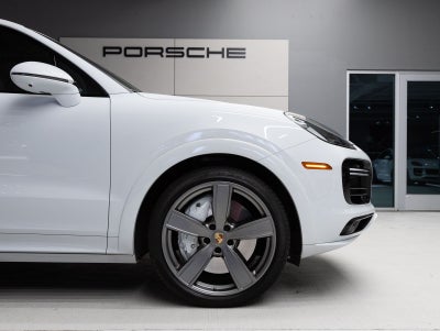 2023 Porsche Cayenne Cayenne Turbo (MY23)