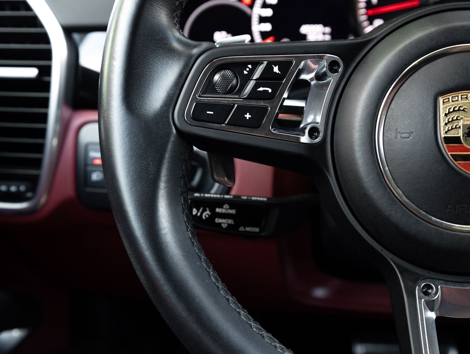 2023 Porsche Cayenne Cayenne Turbo (MY23)