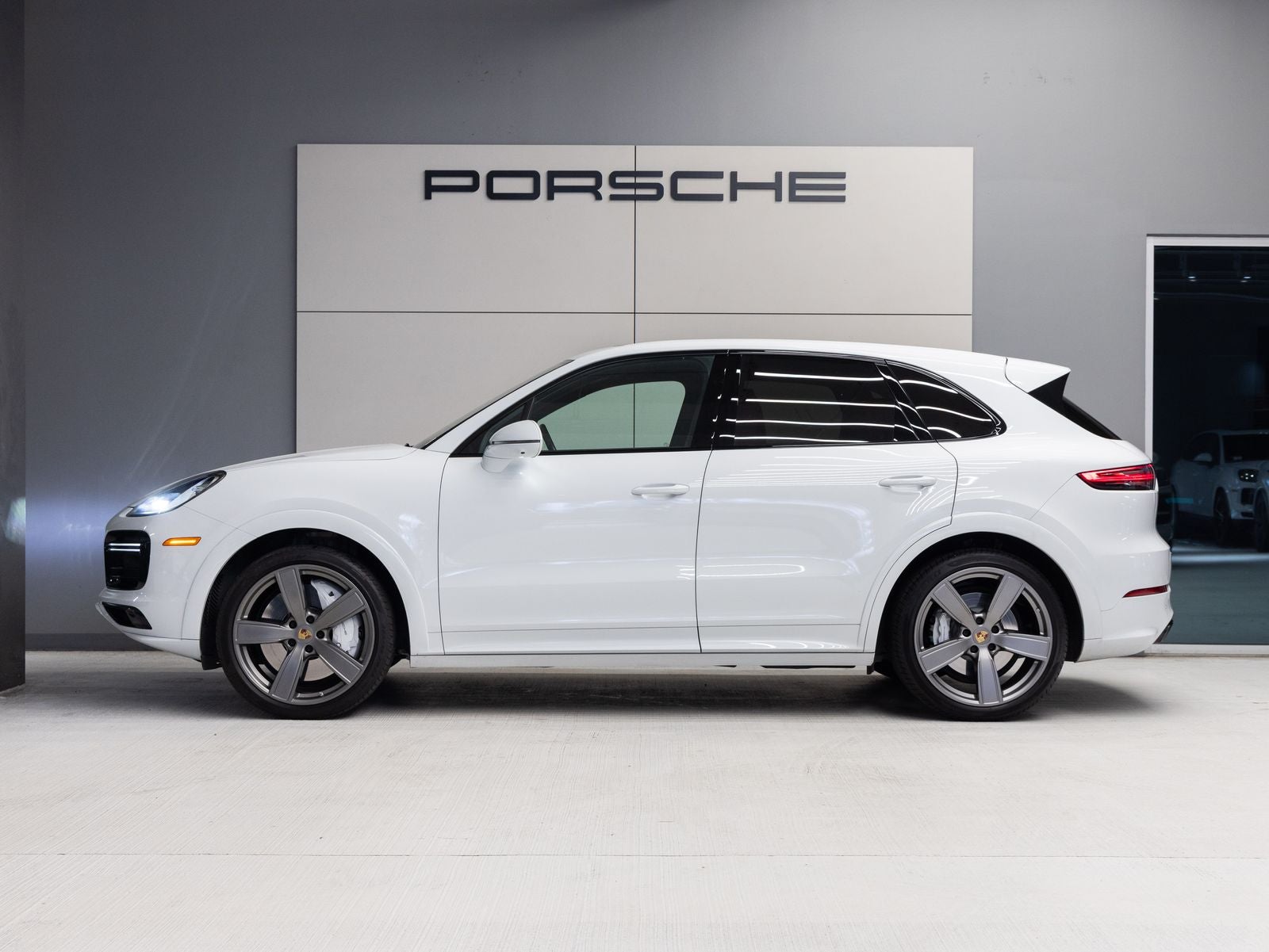 2023 Porsche Cayenne Cayenne Turbo (MY23)