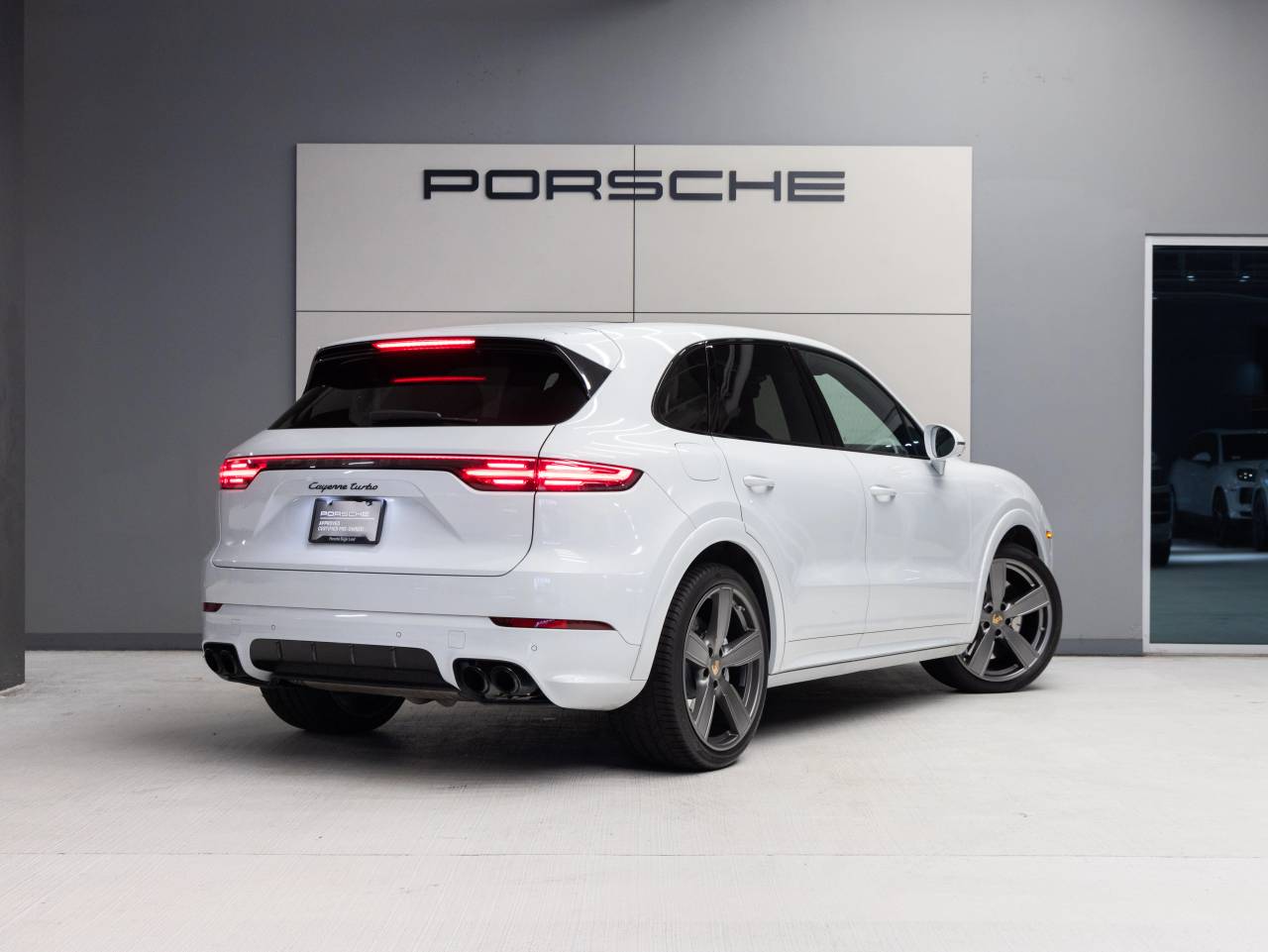 2023 Porsche Cayenne Cayenne Turbo (MY23)