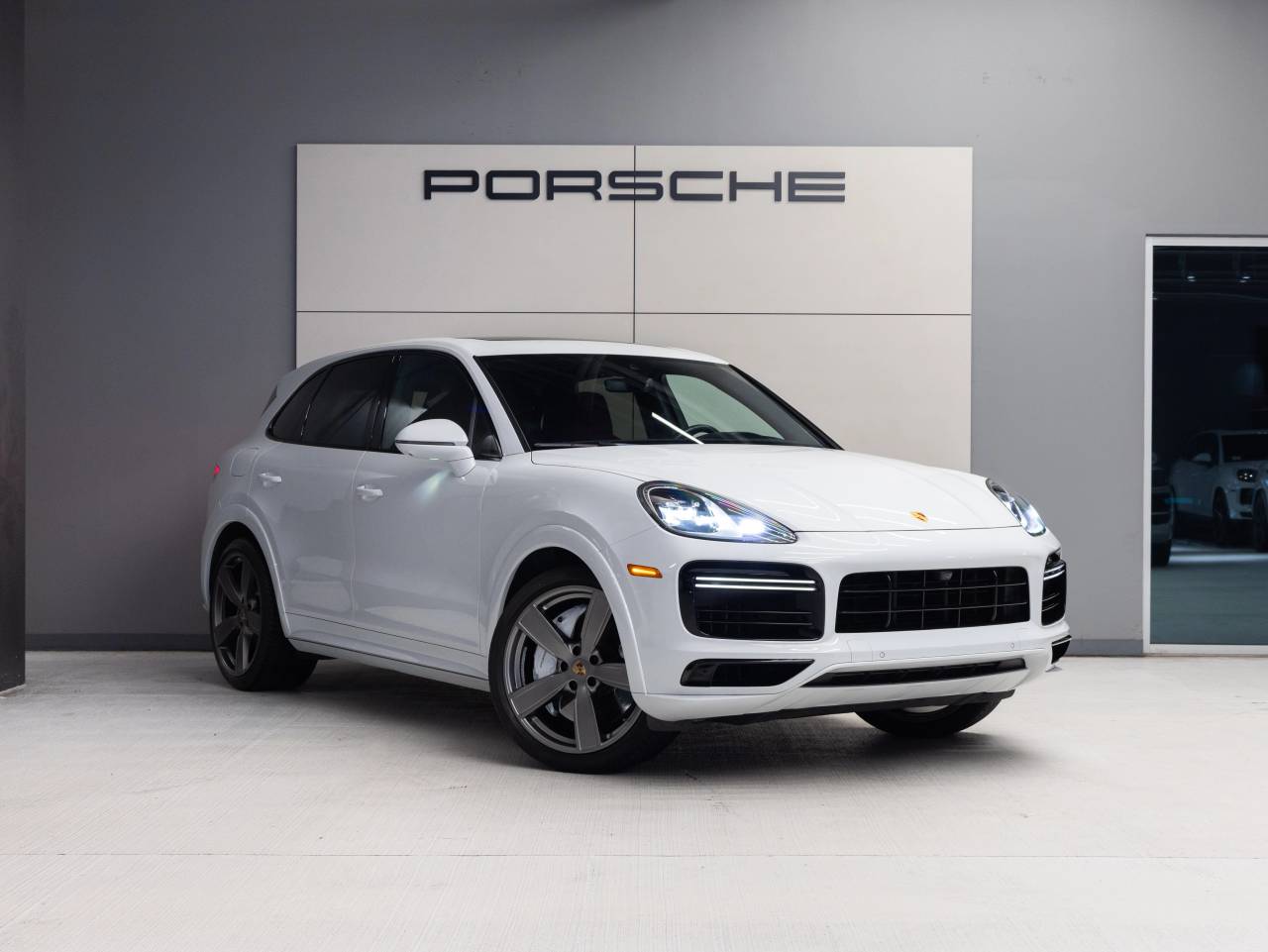 2023 Porsche Cayenne Cayenne Turbo (MY23)