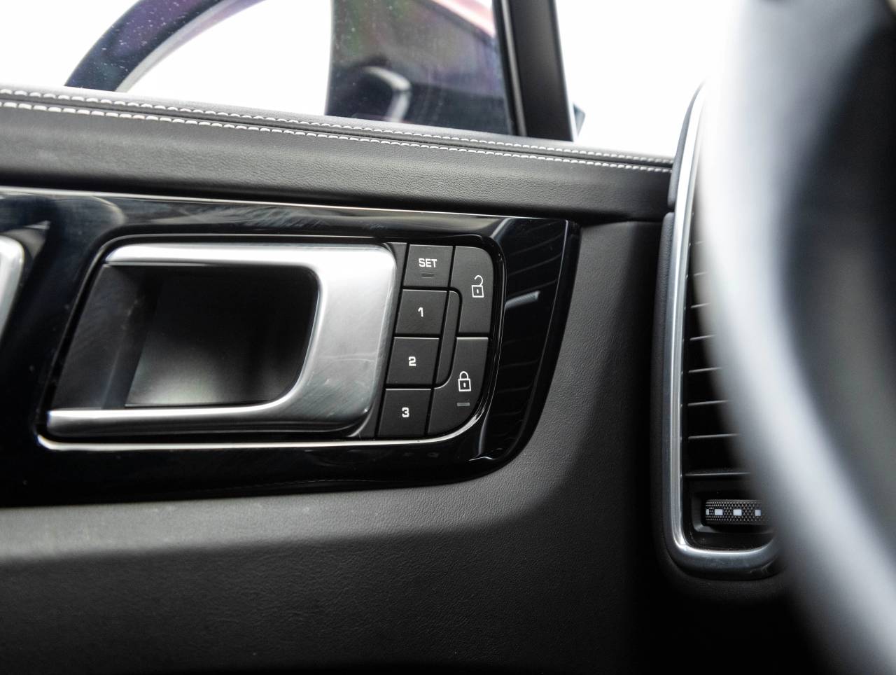 2023 Porsche Cayenne Cayenne Turbo (MY23)