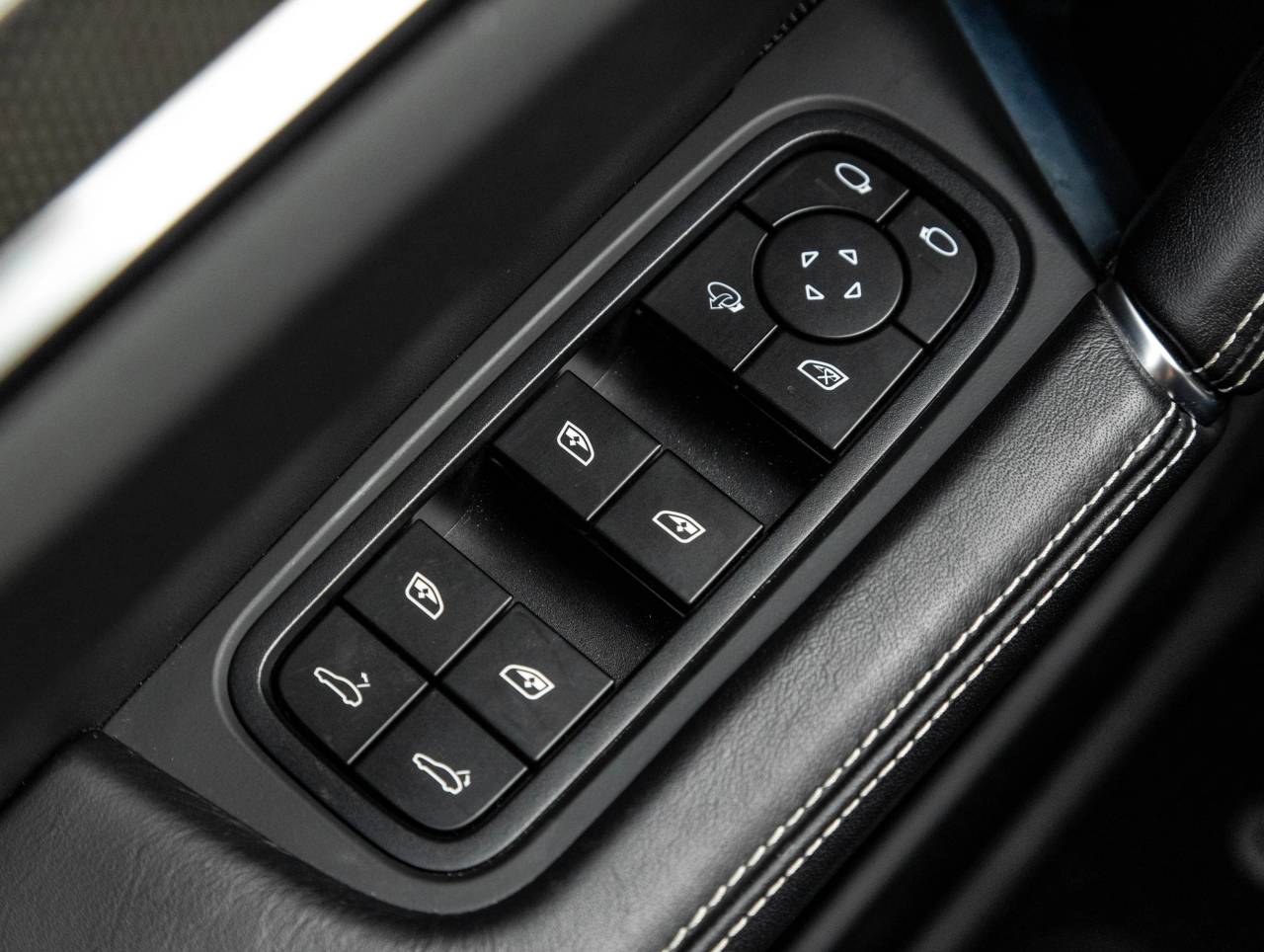 2023 Porsche Cayenne Cayenne Turbo (MY23)