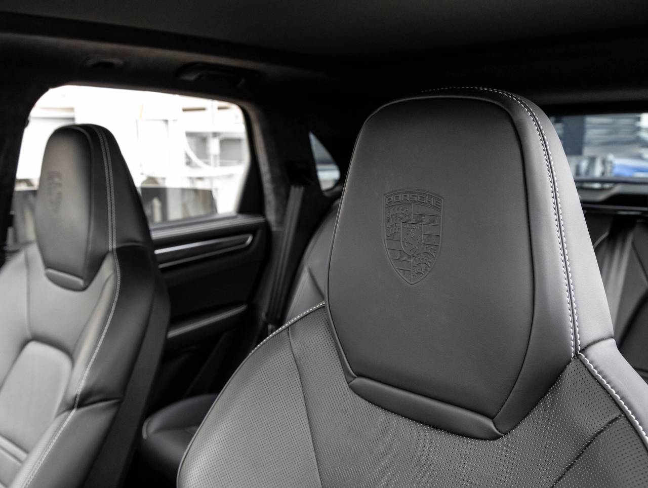 2023 Porsche Cayenne Cayenne Turbo (MY23)