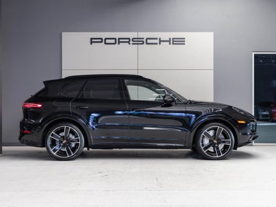 2023 Porsche Cayenne Cayenne Turbo (MY23)