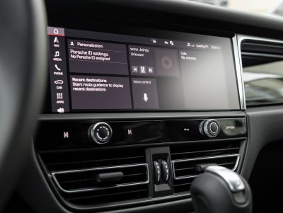 2026 Porsche Macan Macan S