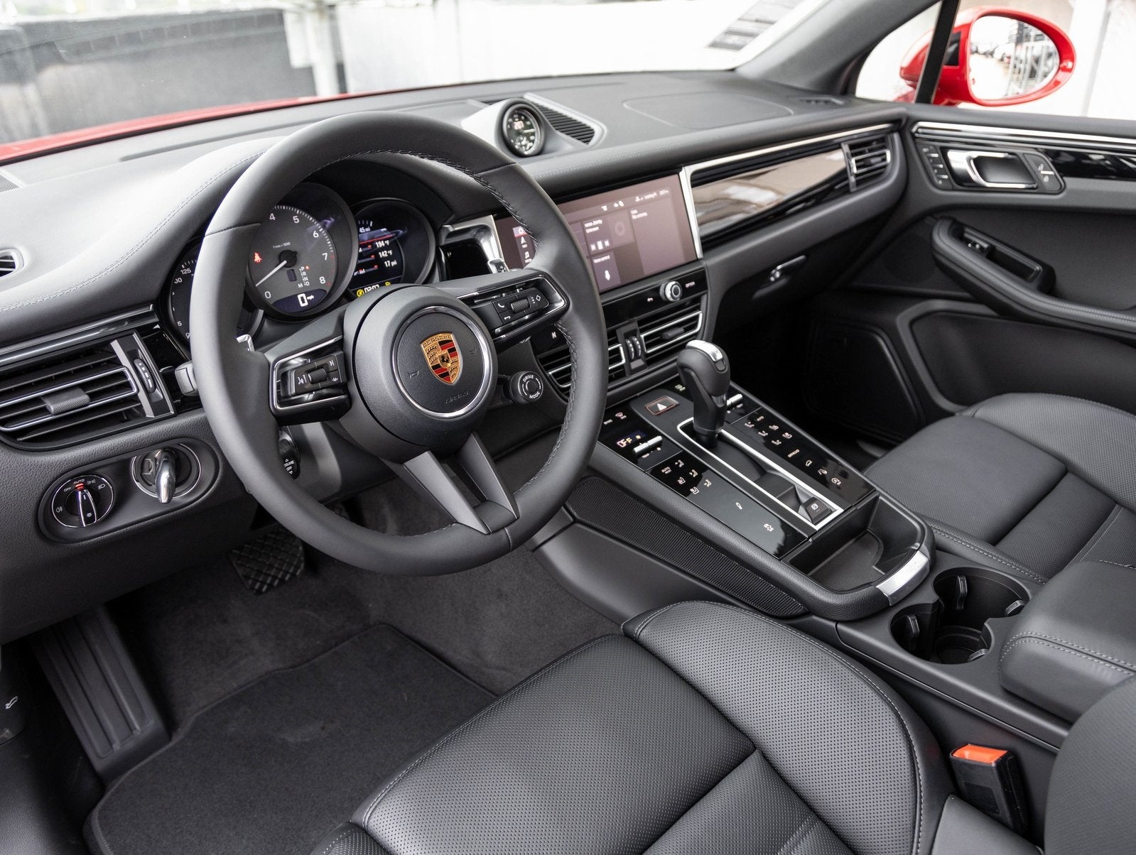 2026 Porsche Macan Macan S