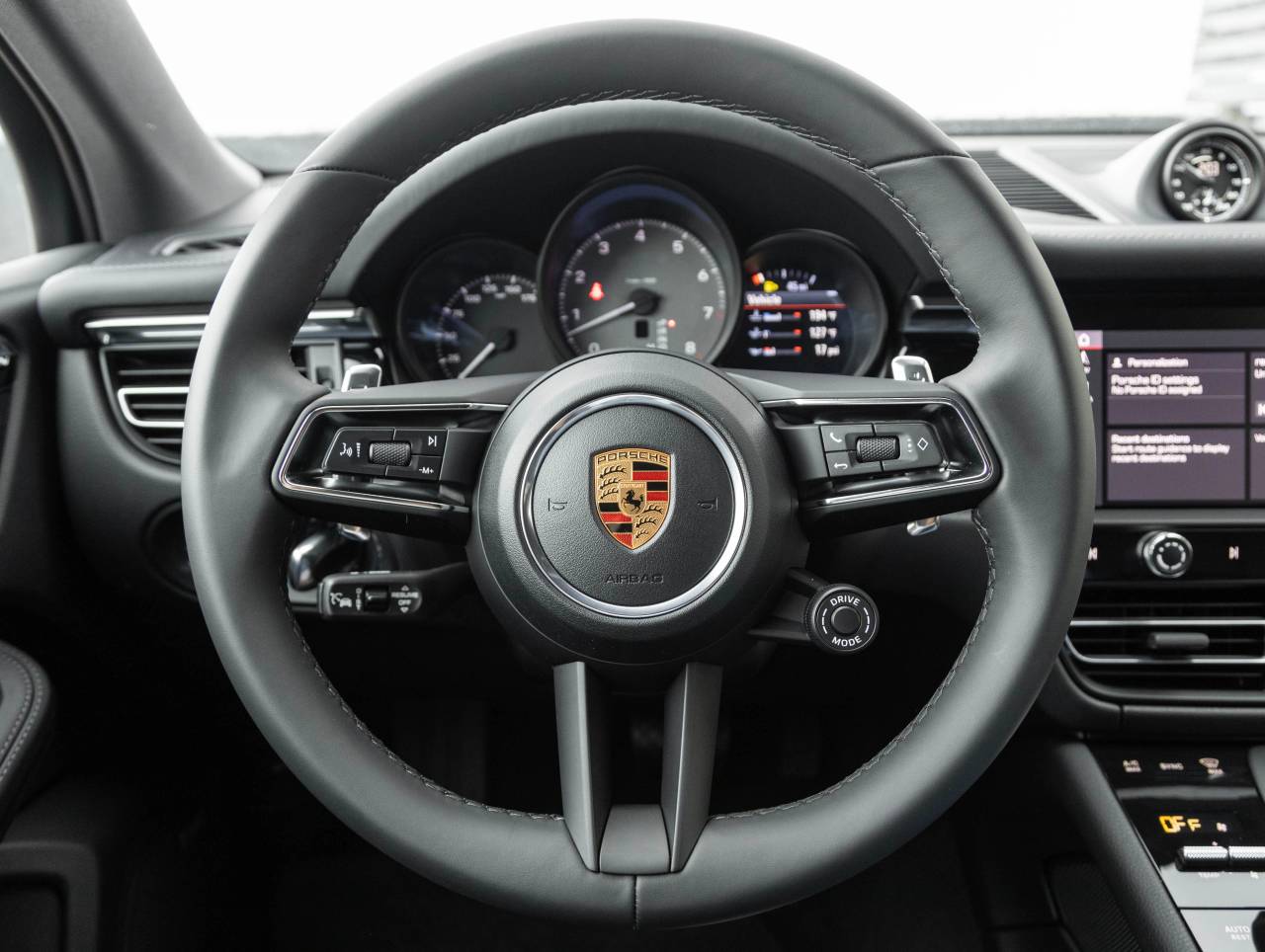 2026 Porsche Macan Macan S