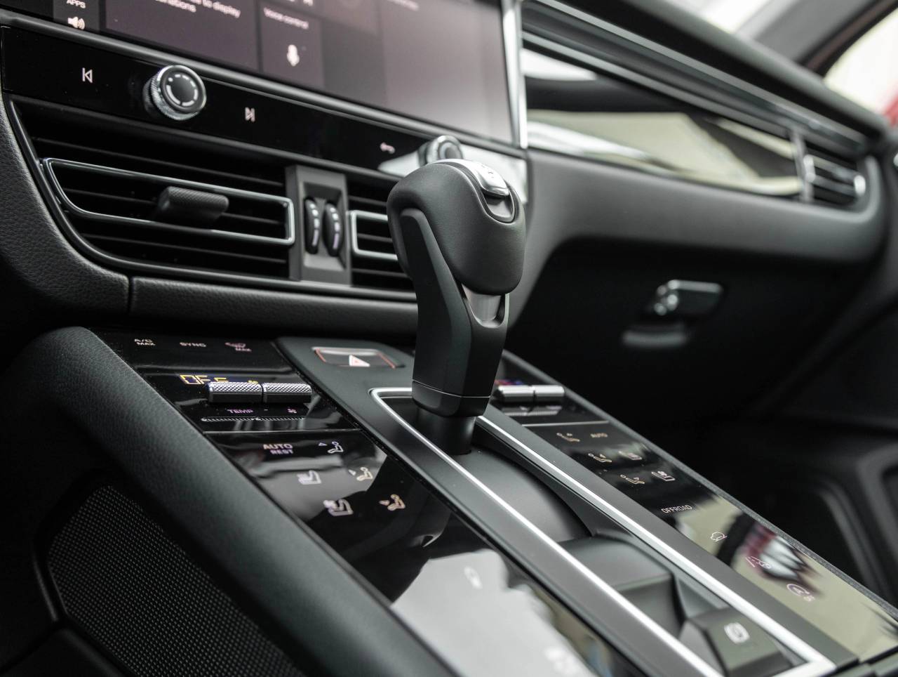 2026 Porsche Macan Macan S