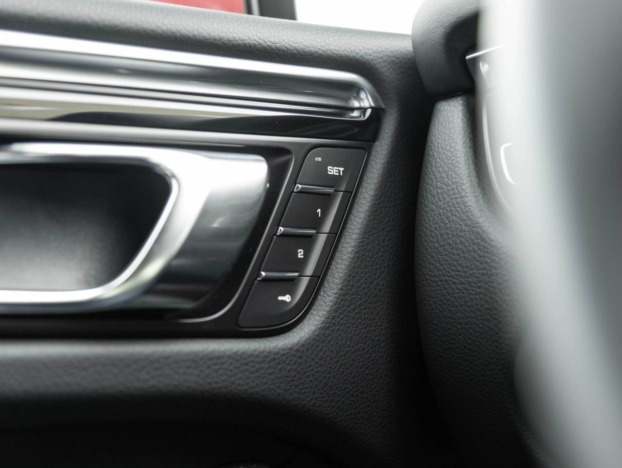 2026 Porsche Macan Macan S