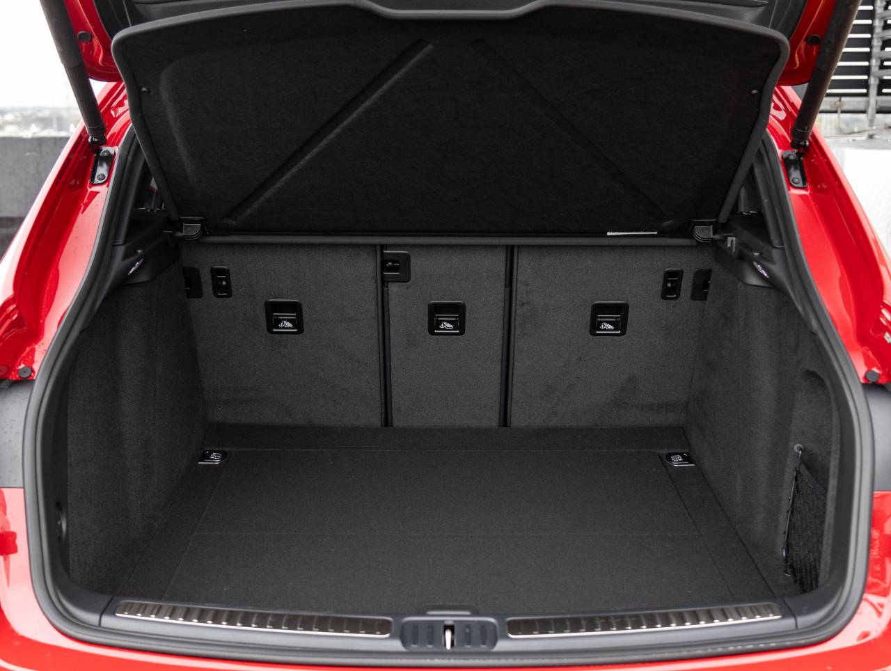 2026 Porsche Macan Macan S