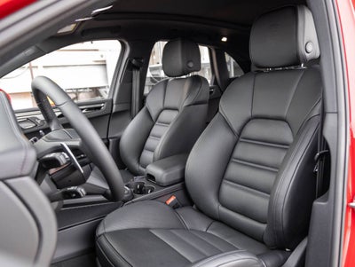 2026 Porsche Macan Macan S