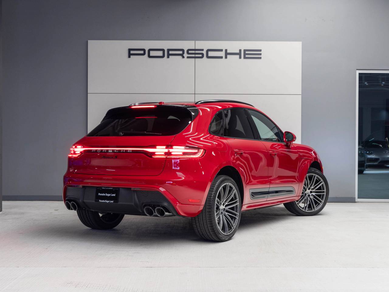 2026 Porsche Macan Macan S