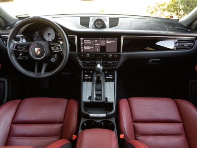 2025 Porsche Macan Macan S