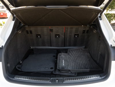 2025 Porsche Macan Macan S